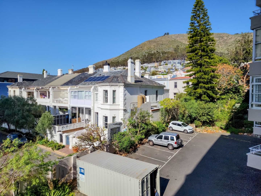 1 Bedroom Property for Sale in Three Anchor Bay Western Cape